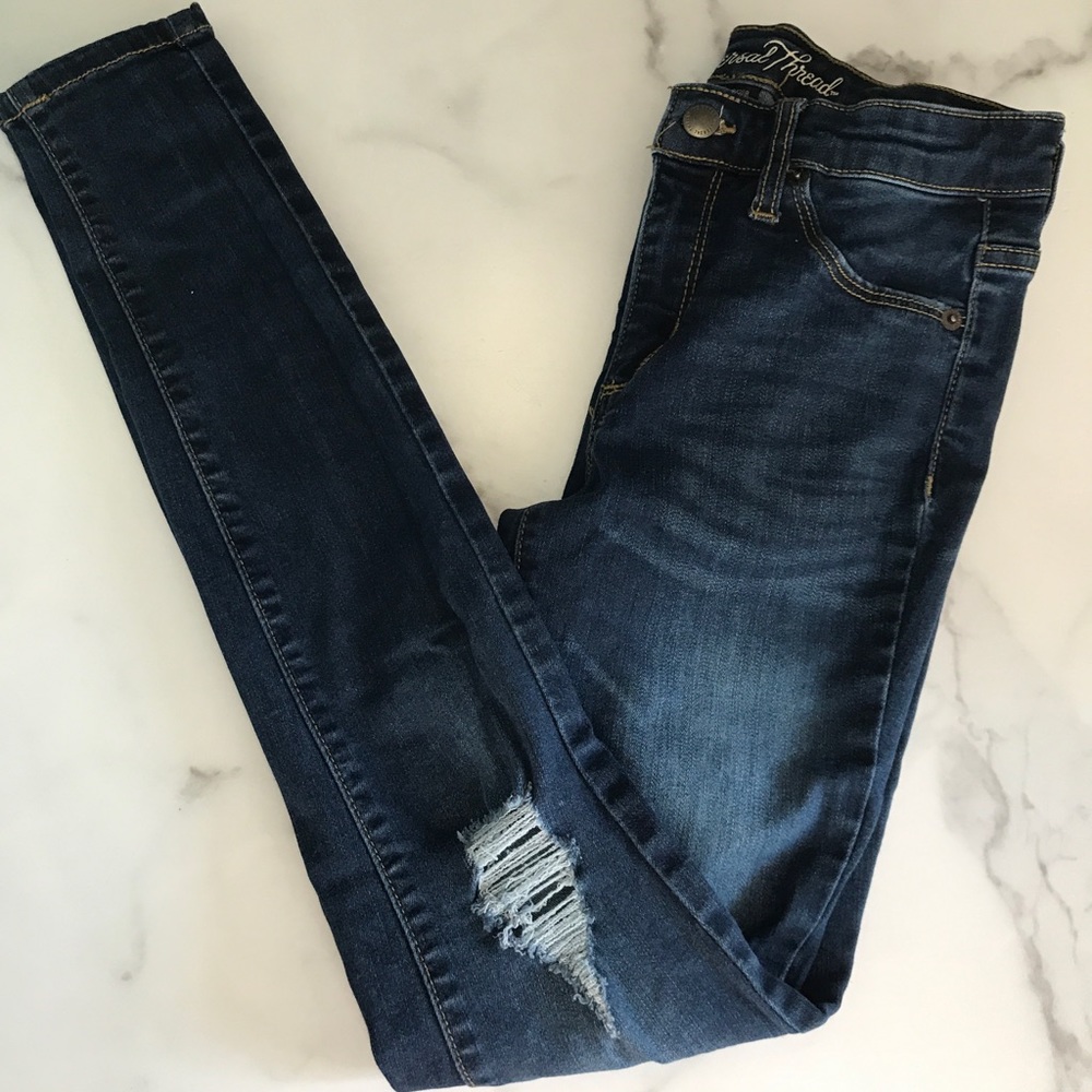 Skinny high rise distressed jegging jeans